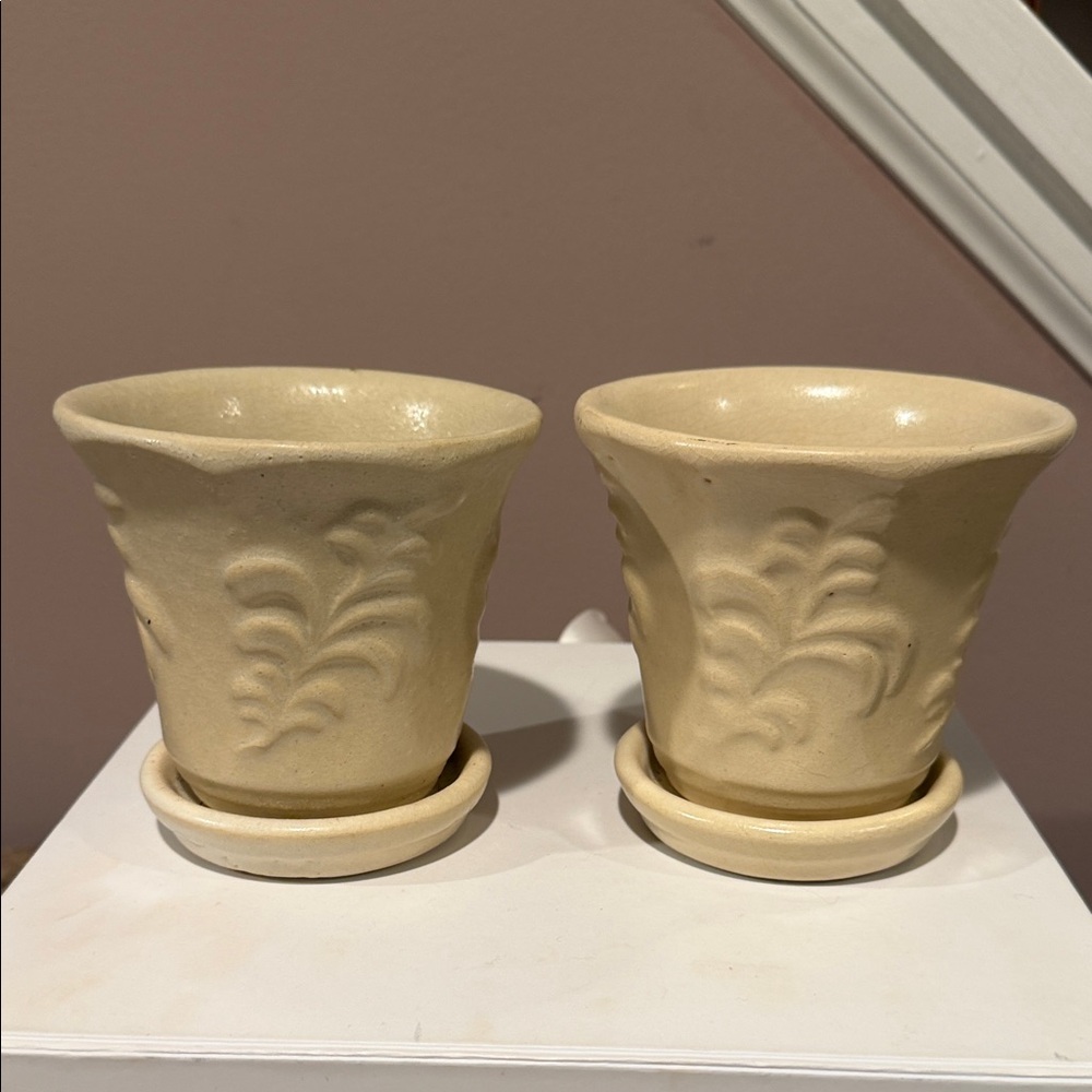 The Bombay Company Ceramic Planters, Set of 2